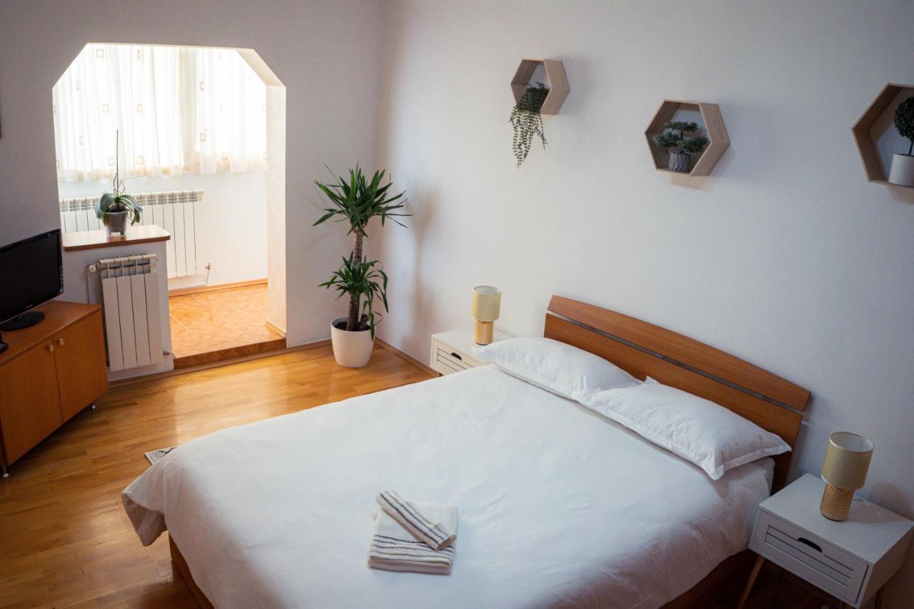 Apartament Milcov Gura Humorului Zewnętrze zdjęcie