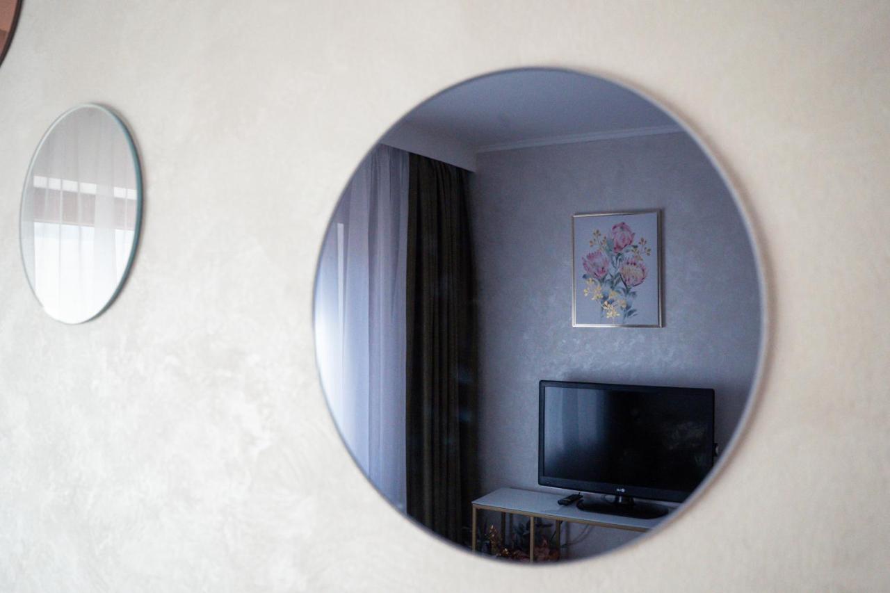 Apartament Milcov Gura Humorului Zewnętrze zdjęcie