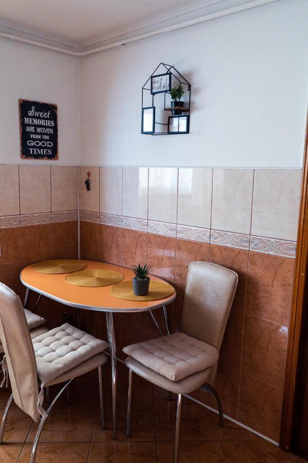 Apartament Milcov Gura Humorului Zewnętrze zdjęcie